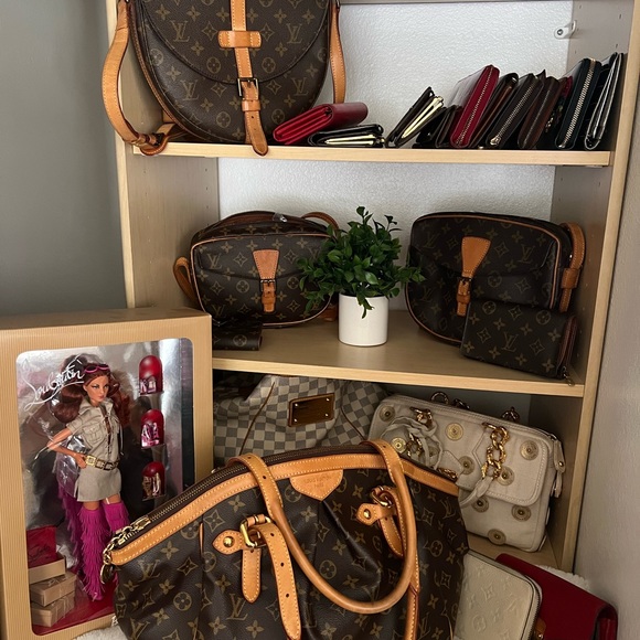 Louis Vuitton Accessories - ❤️LIVE SHOW: BAGS, BEAUTY, BARBIE and MORE SHARE SHOW